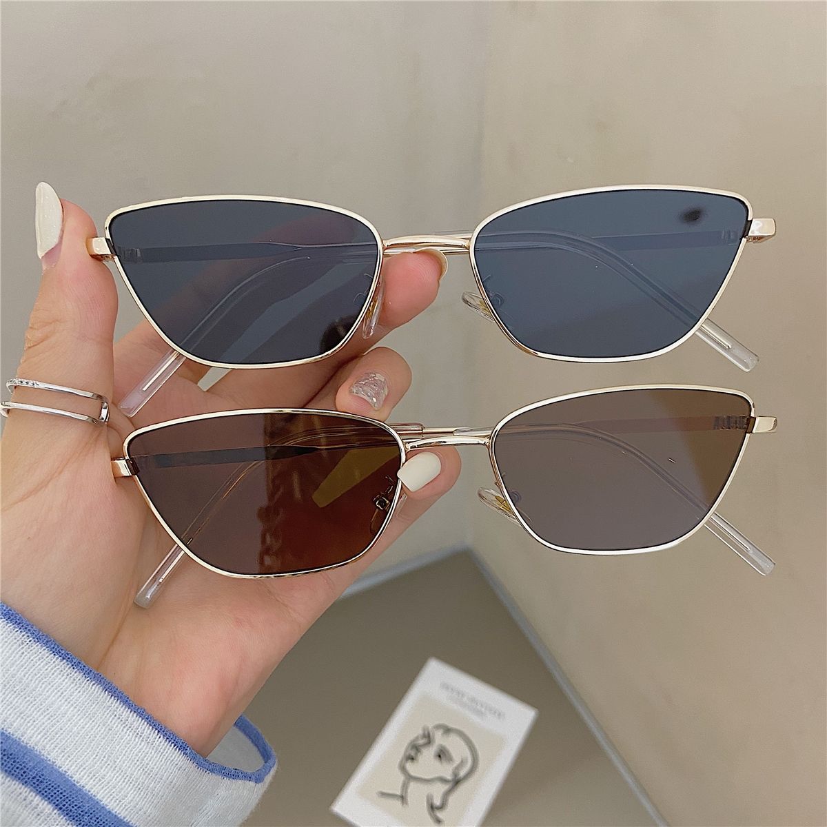 Women'S Fashion Eyeglasses - Модные металлические солнцезащитные очки в форме